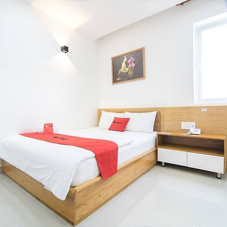 Reddoorz Plus Near Lotte Mart Cong Hoa Ho Chi Minh-Byen Eksteriør billede