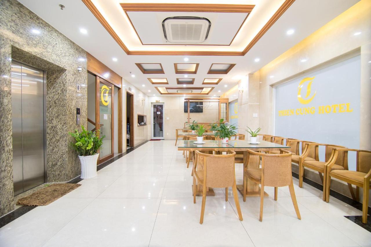 Reddoorz Plus Near Lotte Mart Cong Hoa Ho Chi Minh-Byen Eksteriør billede
