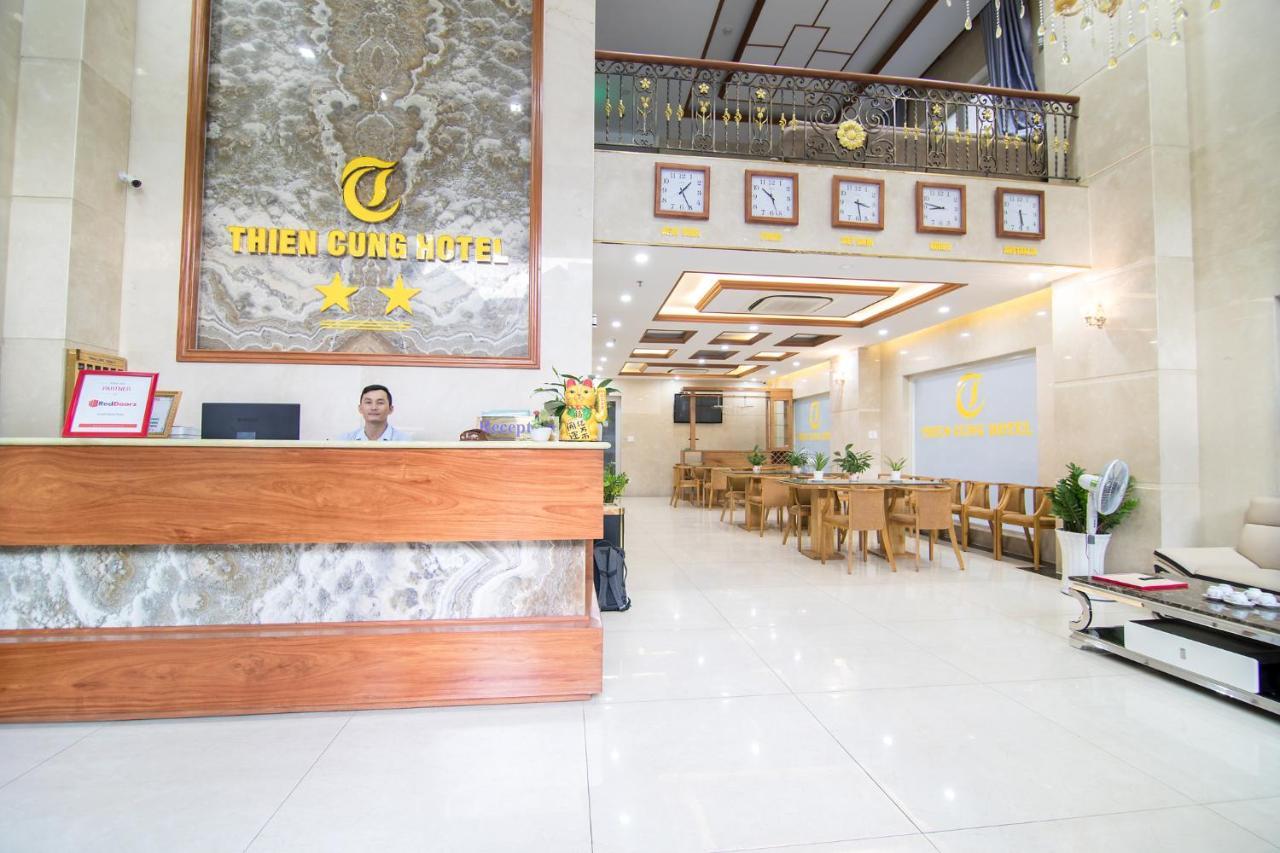 Reddoorz Plus Near Lotte Mart Cong Hoa Ho Chi Minh-Byen Eksteriør billede