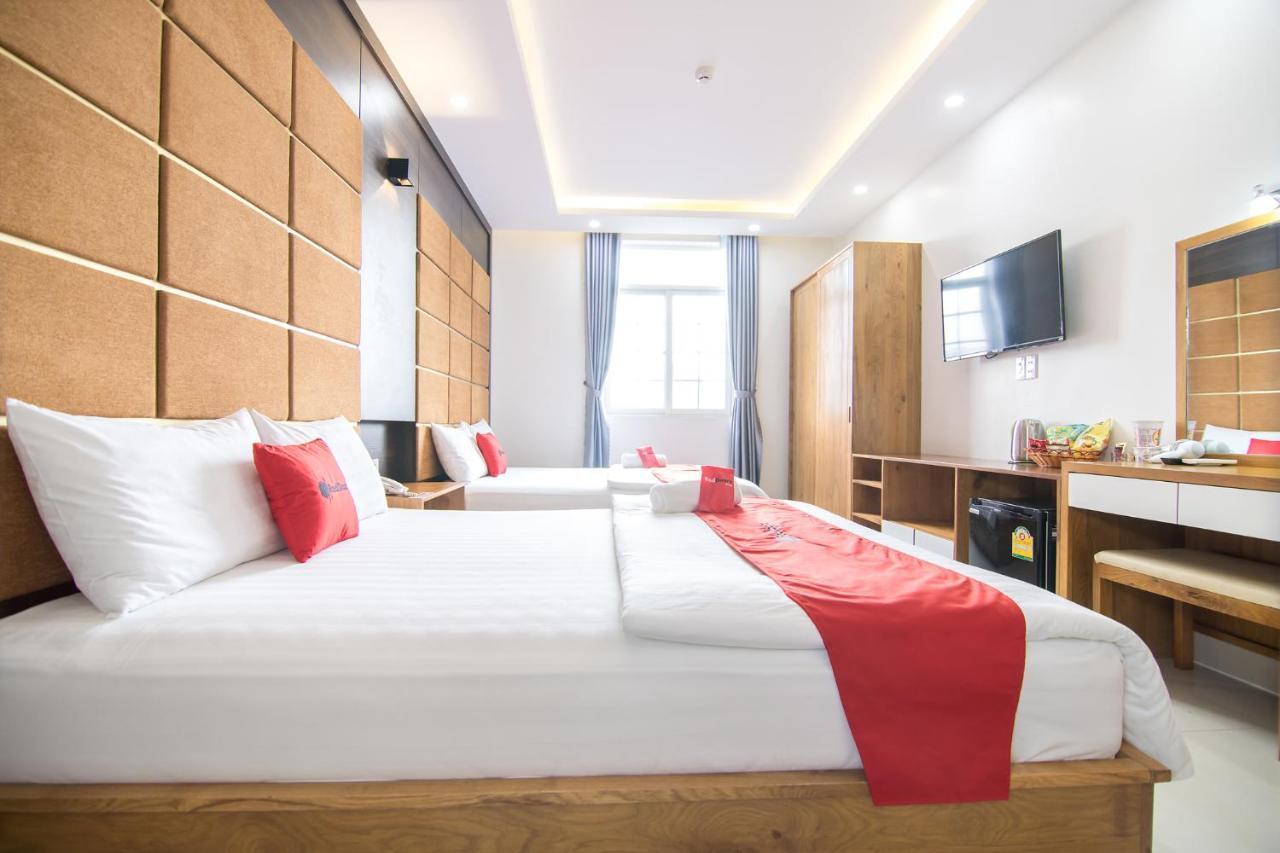 Reddoorz Plus Near Lotte Mart Cong Hoa Ho Chi Minh-Byen Eksteriør billede