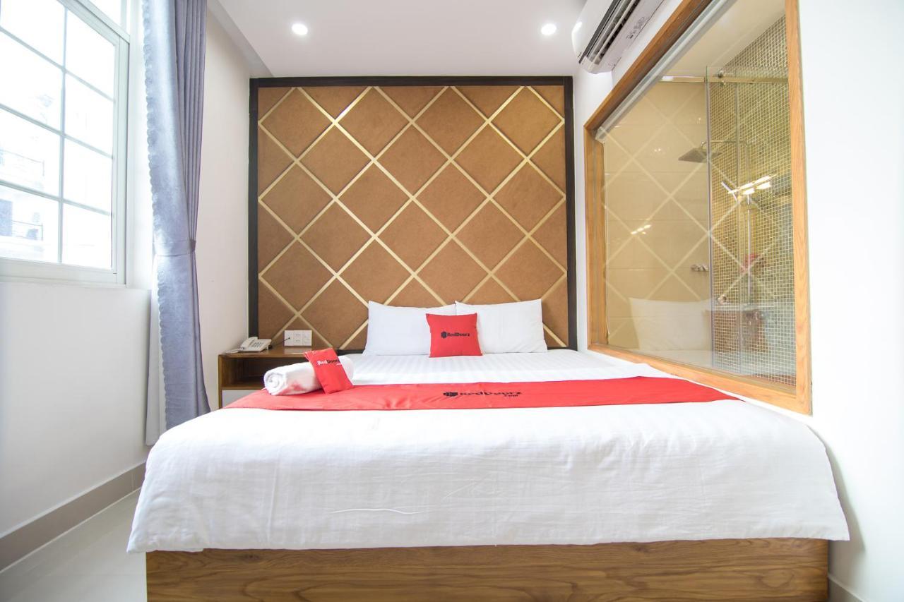 Reddoorz Plus Near Lotte Mart Cong Hoa Ho Chi Minh-Byen Eksteriør billede